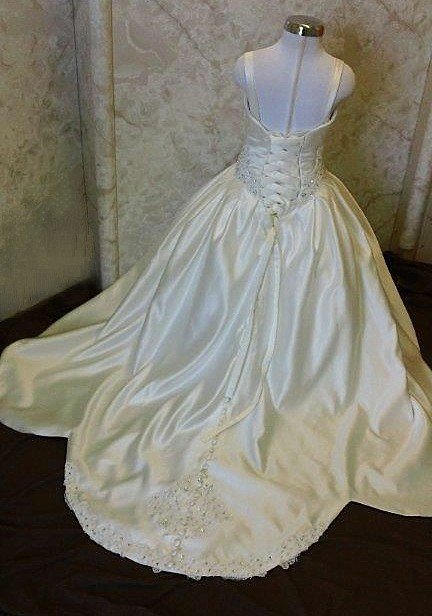 flower girl dresses with train